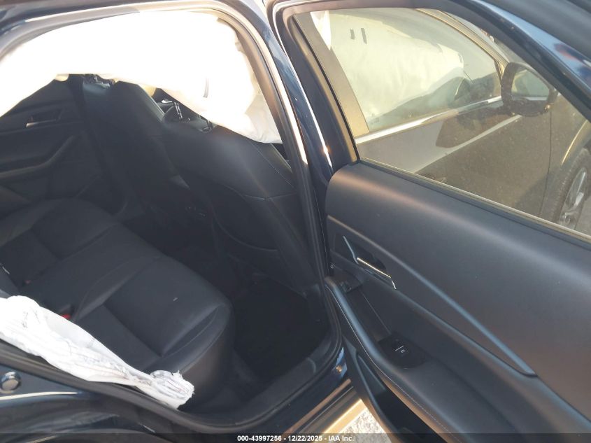 2024 Mazda Cx-30 2.5 S Preferred Package VIN: 3MVDMBCM8RM612617 Lot: 43997256