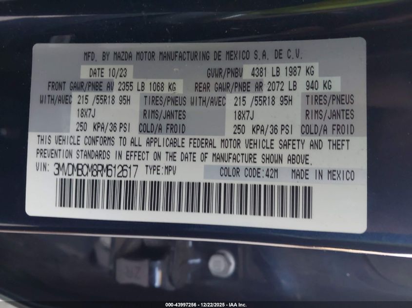 2024 Mazda Cx-30 2.5 S Preferred Package VIN: 3MVDMBCM8RM612617 Lot: 43997256