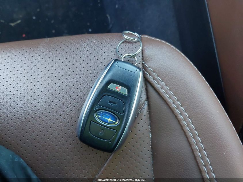 2019 Subaru Forester Touring VIN: JF2SKAWC3KH570719 Lot: 43997338