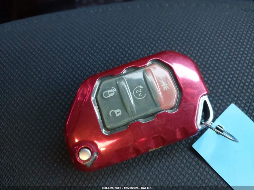 2022 Jeep Wrangler Unlimited Willys 4X4 VIN: 1C4HJXDG7NW201141 Lot: 43997342