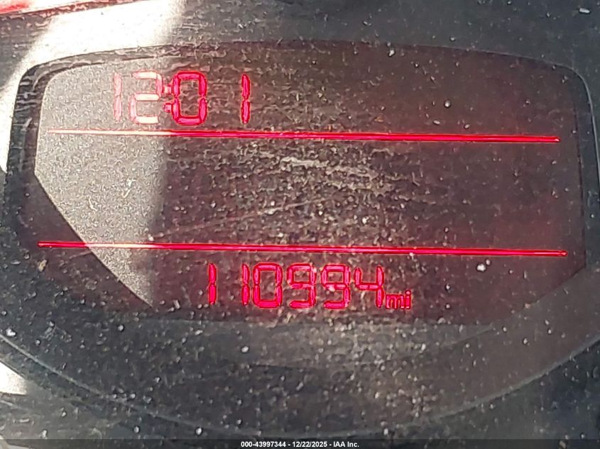 2012 Volkswagen Beetle 2.5L VIN: 3VWJP7ATXCM641155 Lot: 43997344