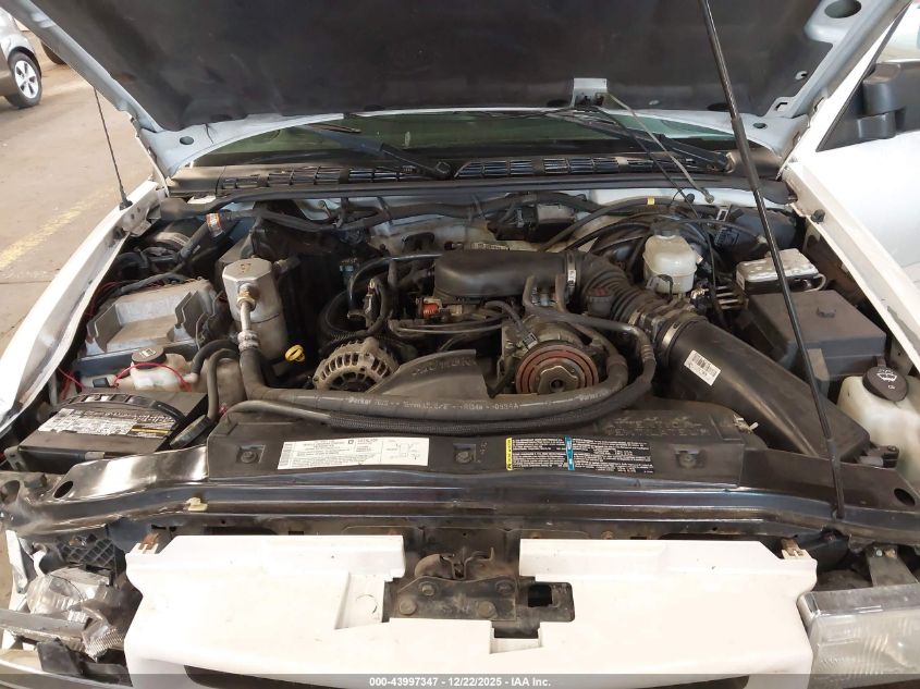 2004 Chevrolet Blazer Ls VIN: 1GNDT13X94K161732 Lot: 43997347