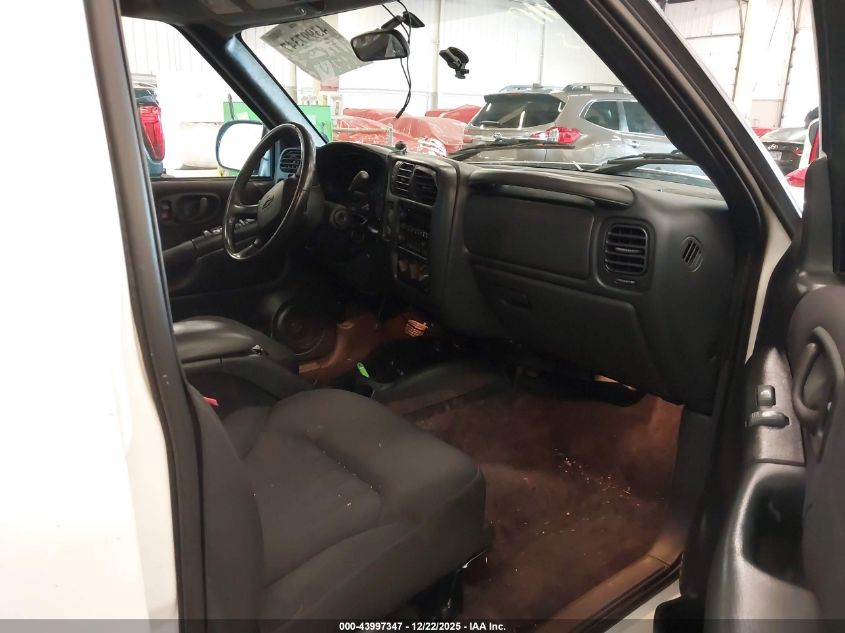 2004 Chevrolet Blazer Ls VIN: 1GNDT13X94K161732 Lot: 43997347