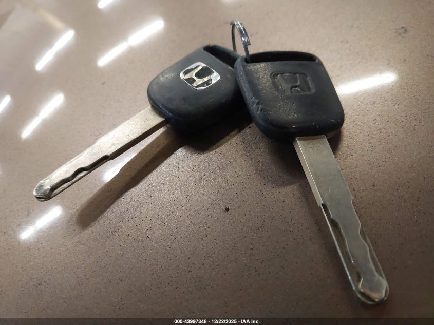 2003 Honda Cr-V Ex VIN: JHLRD78813C035926 Lot: 43997348