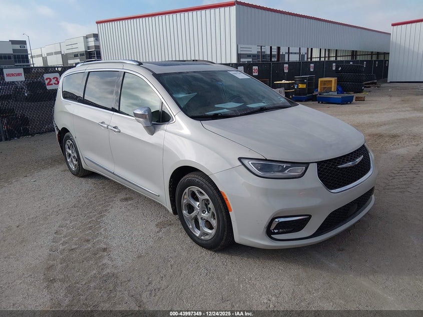 2C4RC1S75MR514873 2021 Chrysler Pacifica Hybrid Limited auction photo 1