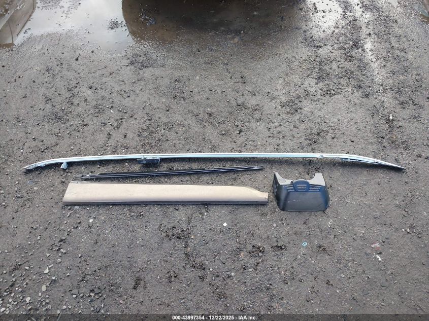 2017 Volvo Xc90 T5 Momentum VIN: YV4102XK7H1143215 Lot: 43997354