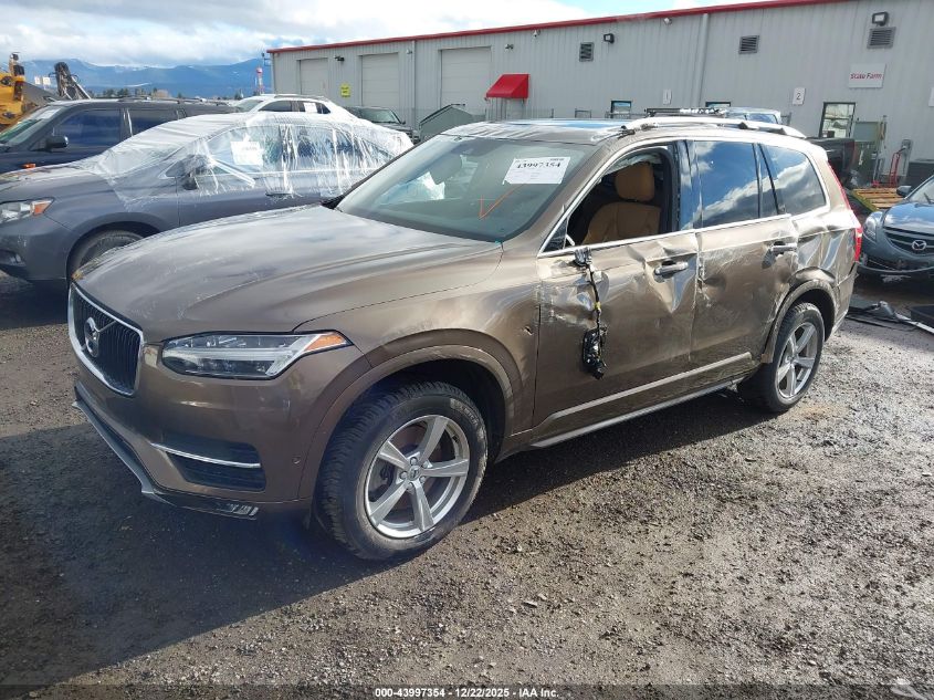 2017 Volvo Xc90 T5 Momentum VIN: YV4102XK7H1143215 Lot: 43997354