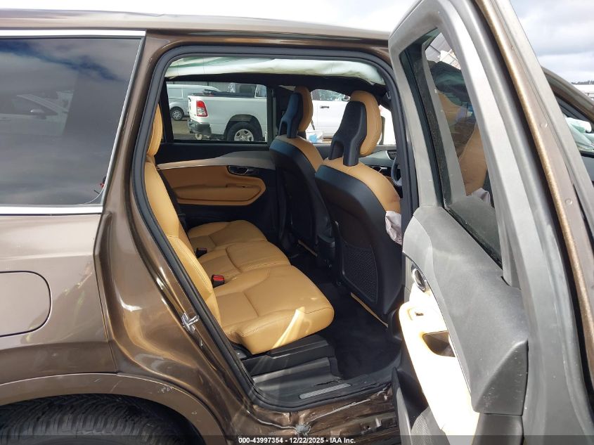 2017 Volvo Xc90 T5 Momentum VIN: YV4102XK7H1143215 Lot: 43997354