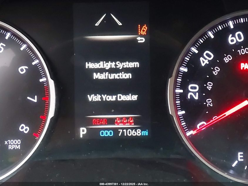 2019 Toyota Rav4 Le VIN: 2T3F1RFV0KW028636 Lot: 43997381