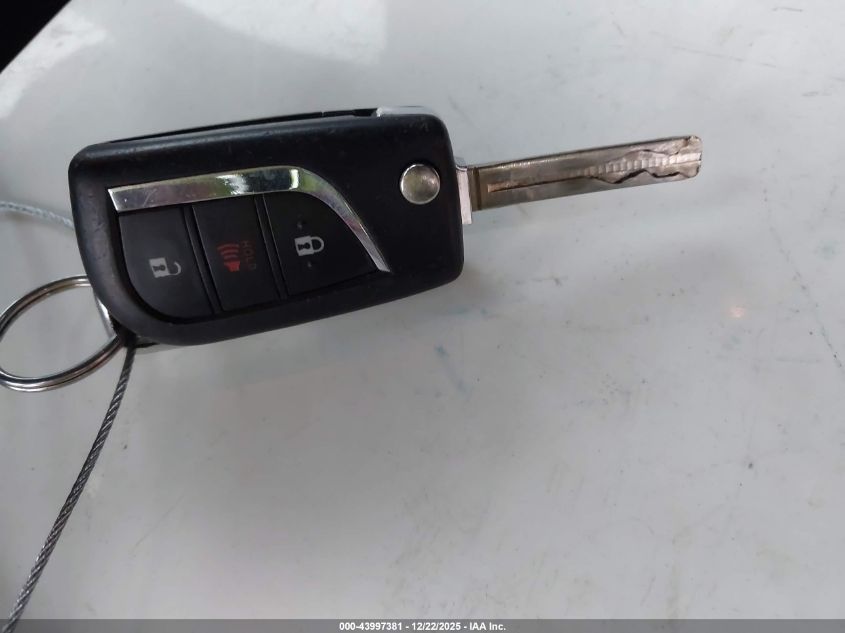 2019 Toyota Rav4 Le VIN: 2T3F1RFV0KW028636 Lot: 43997381