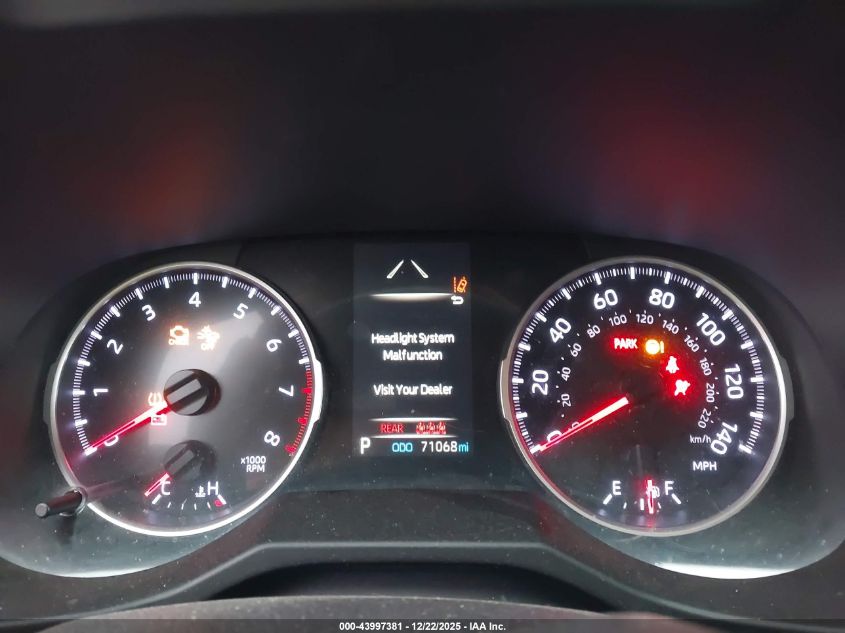 2019 Toyota Rav4 Le VIN: 2T3F1RFV0KW028636 Lot: 43997381