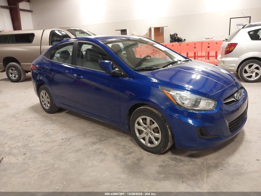 KMHCT4AE7CU141954 2012 Hyundai Accent Gls auction photo 1