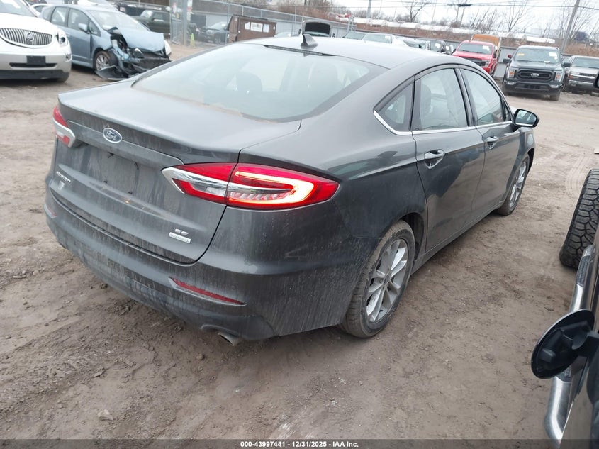 2020 Ford Fusion Se