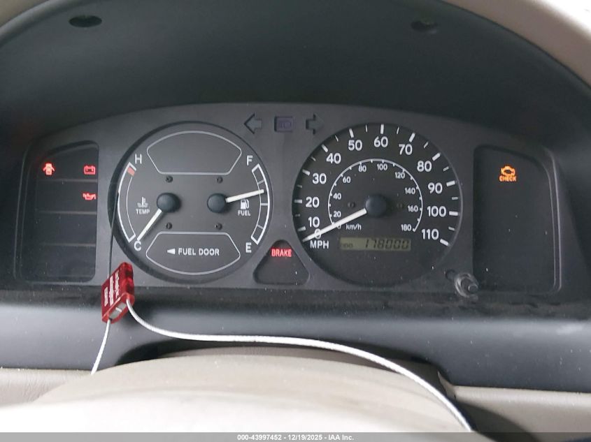 2000 Toyota Corolla Ce VIN: 1NXBR12E2YZ365731 Lot: 43997452