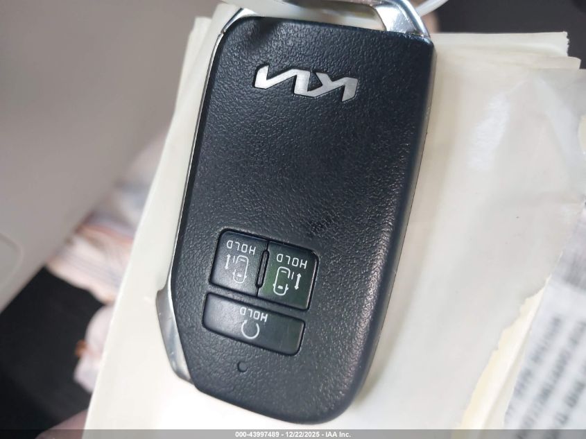 2024 Kia Carnival Mpv Lx Seat Package VIN: KNDNB4H36R6364536 Lot: 43997489