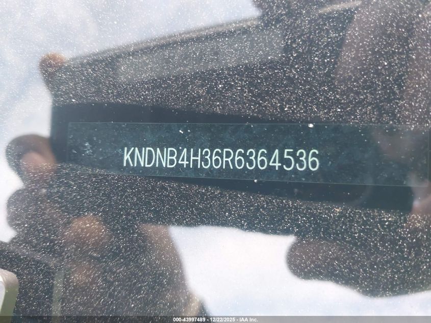 2024 Kia Carnival Mpv Lx Seat Package VIN: KNDNB4H36R6364536 Lot: 43997489