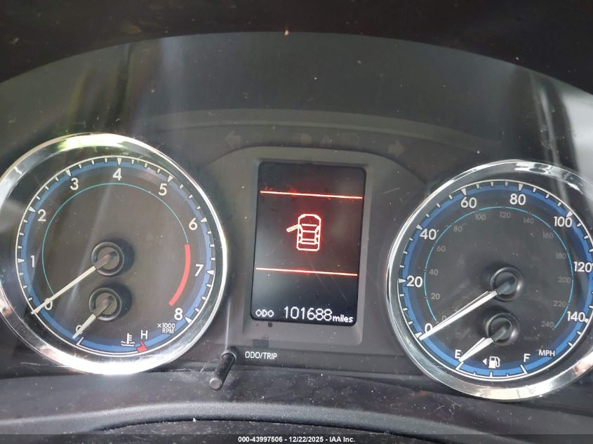 2019 Toyota Corolla Le VIN: 2T1BURHE3KC231923 Lot: 43997506