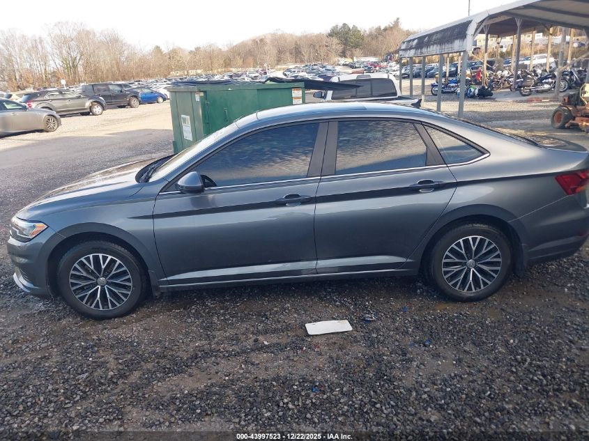 2019 Volkswagen Jetta 1.4T R-Line/1.4T S/1.4T Se VIN: 3VWCB7BU2KM236565 Lot: 43997523