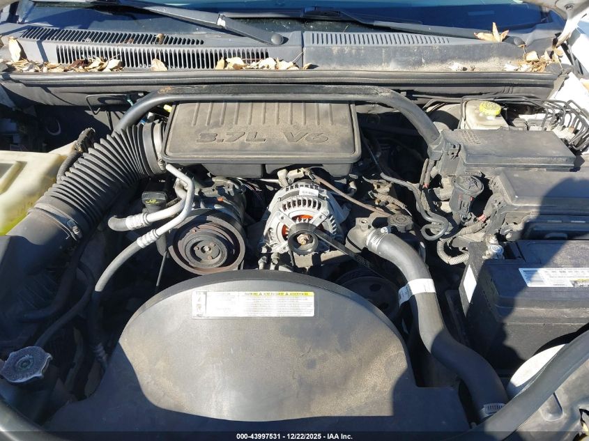 2008 Jeep Grand Cherokee Laredo VIN: 1J8GR48K48C155736 Lot: 43997531