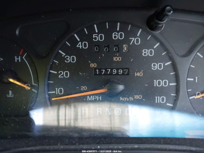 1996 Ford Taurus Gl VIN: 1FALP52U0TA253877 Lot: 43997571