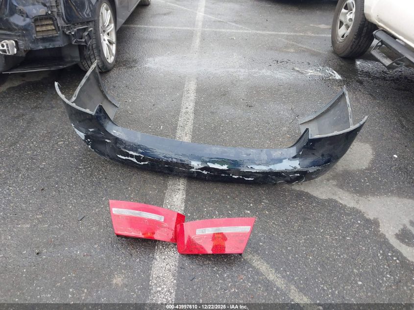 2011 Audi A5 2.0T Premium VIN: WAURFAFR5BA000877 Lot: 43997610