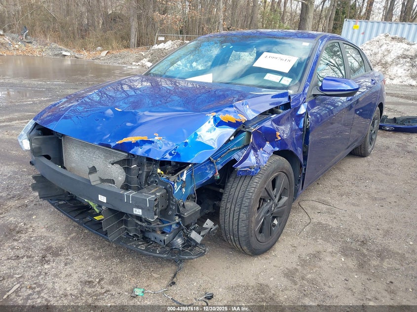 2023 Hyundai Elantra Sel