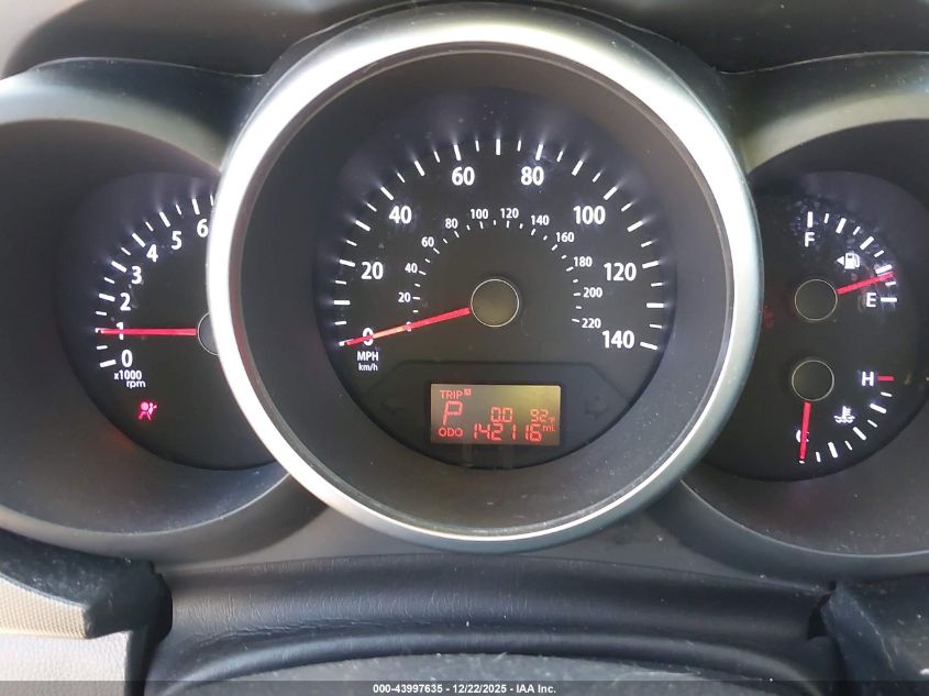 2013 Kia Soul + VIN: KNDJT2A67D7575235 Lot: 43997635