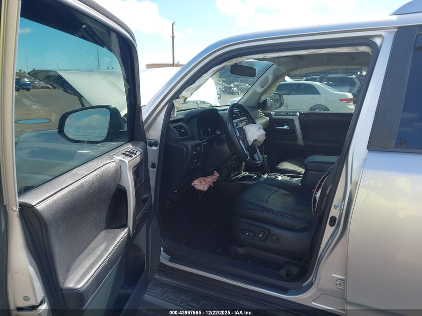 2016 Toyota 4Runner Sr5