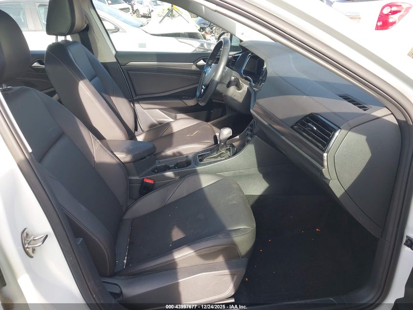 2019 Volkswagen Jetta 1.4T Sel