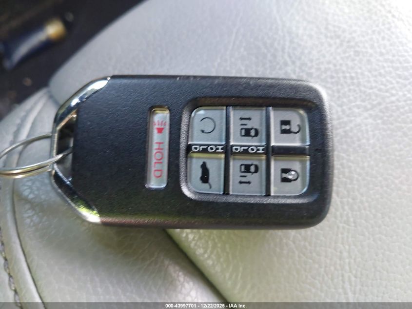 2024 Honda Odyssey Touring VIN: 5FNRL6H81RB006724 Lot: 43997701