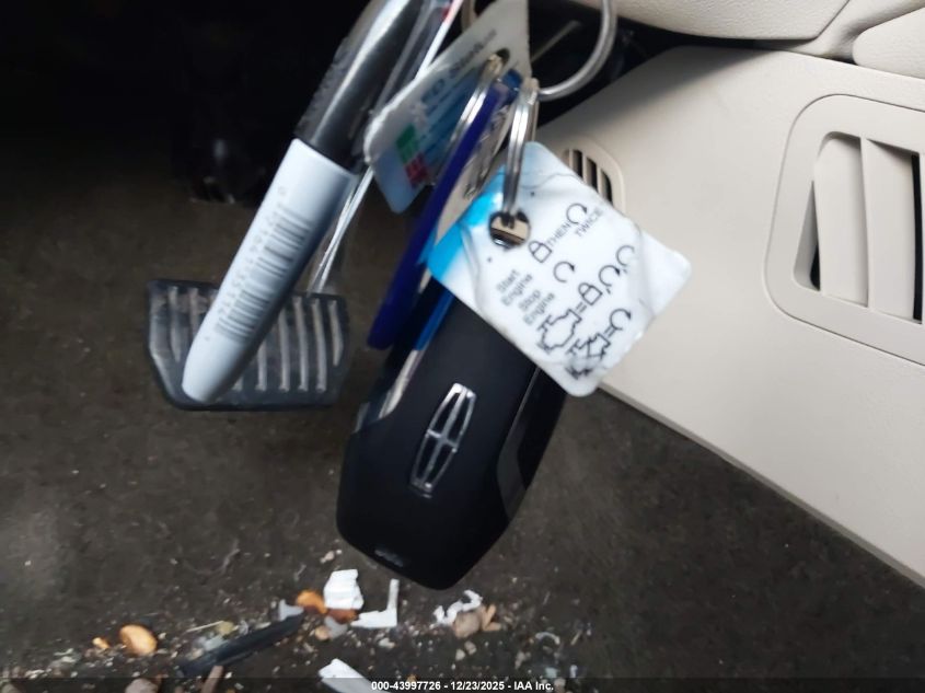 2017 Lincoln Mkx Reserve VIN: 2LMPJ8LR1HBL53216 Lot: 43997726