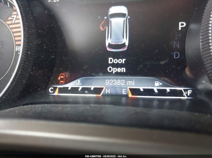 2016 Jeep Cherokee Limited VIN: 1C4PJMDS8GW123616 Lot: 43997785