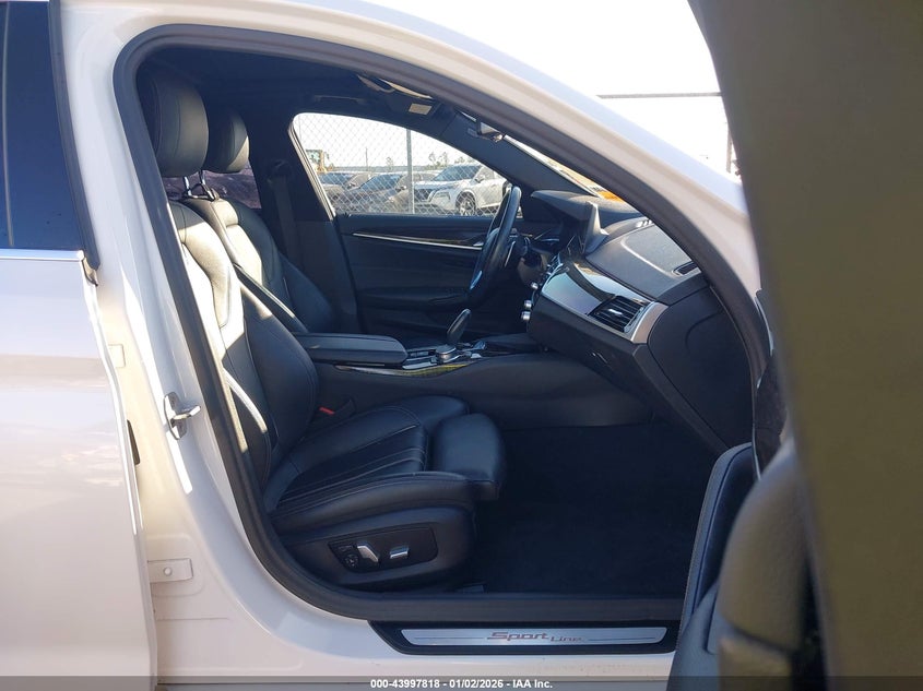 2020 BMW 530I xDrive