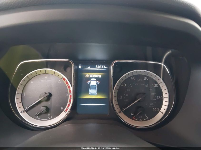 2017 Nissan Titan Xd Platinum Reserve Diesel VIN: 1N6BA1F43HN522302 Lot: 43997843