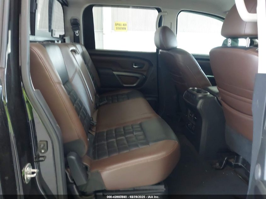 2017 Nissan Titan Xd Platinum Reserve Diesel VIN: 1N6BA1F43HN522302 Lot: 43997843