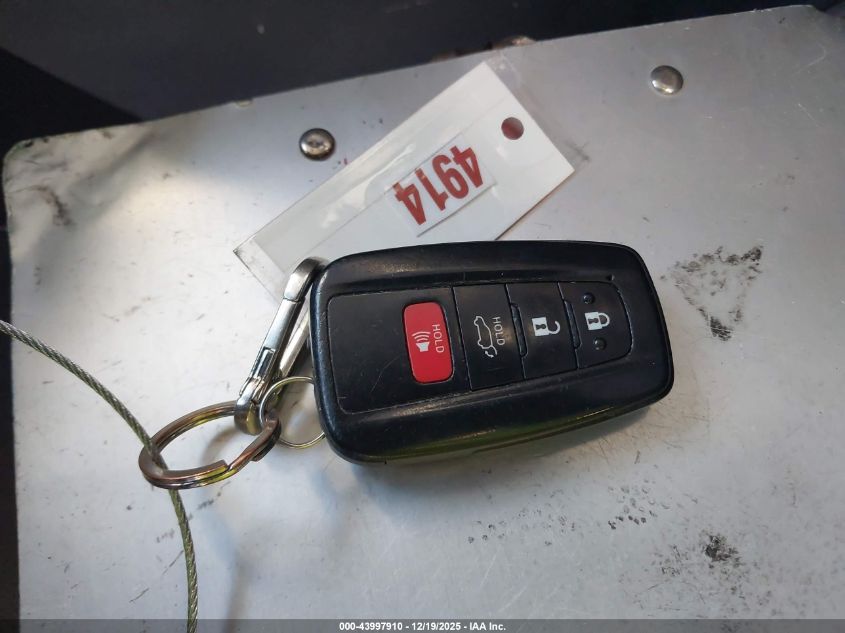 2020 Toyota Highlander Le VIN: 5TDZZRAH1LS510607 Lot: 43997910