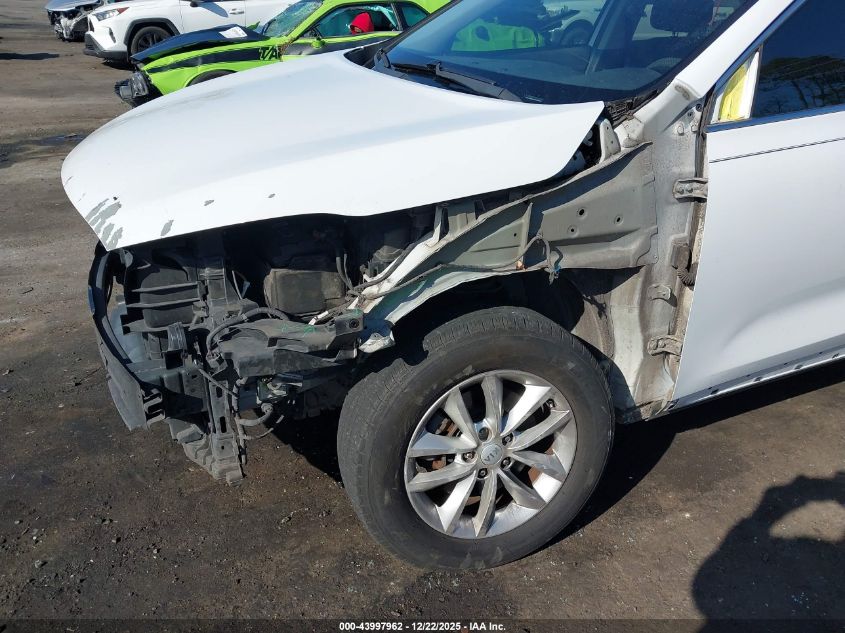 2017 Kia Sorento 2.4L Lx VIN: 5XYPG4A35HG285231 Lot: 43997962