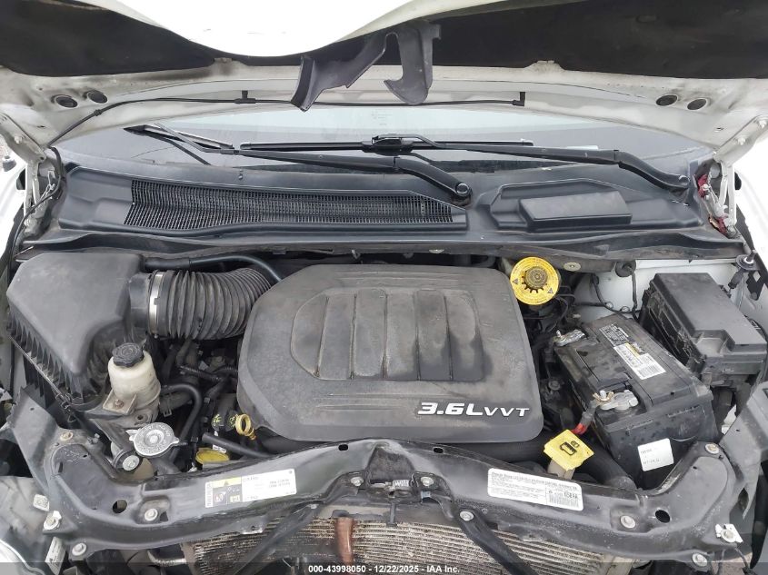 2014 Chrysler Town & Country Touring-L VIN: 2C4RC1CG3ER466712 Lot: 43998050