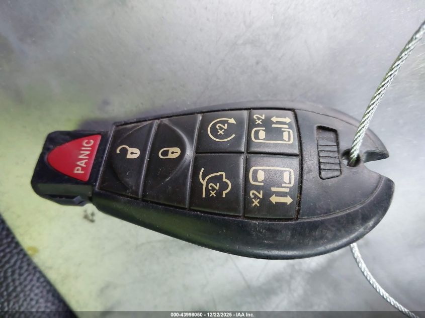 2014 Chrysler Town & Country Touring-L VIN: 2C4RC1CG3ER466712 Lot: 43998050