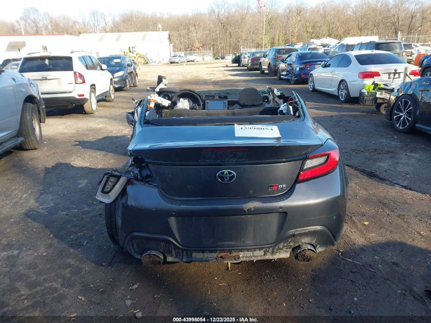 2024 Toyota Gr86 VIN: JF1ZNBB12R8757805 Lot: 43998054