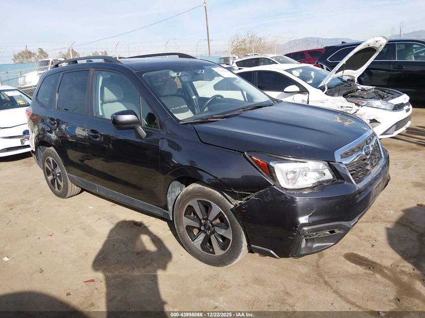 JF2SJAGC8HH522529 2017 Subaru Forester 2.5I Premium auction photo 1