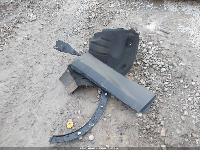 2024 Chevrolet Blazer Fwd 3Lt VIN: 3GNKBDRS0RS140495 Lot: 43998093