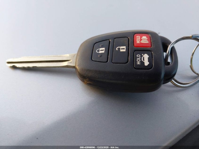 2014 Toyota Corolla Le VIN: 2T1BURHE5EC039147 Lot: 43998096