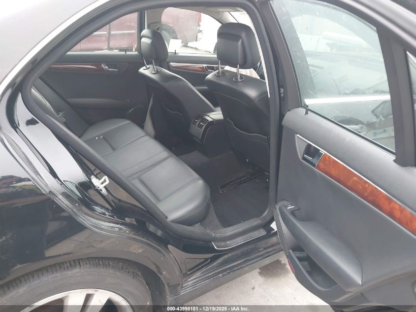 2011 Mercedes-Benz C 300 Luxury VIN: WDDGF5EB8BA467755 Lot: 43998101