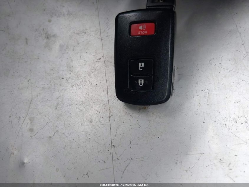 2012 Toyota Prius C Three VIN: JTDKDTB34C1000295 Lot: 43998128