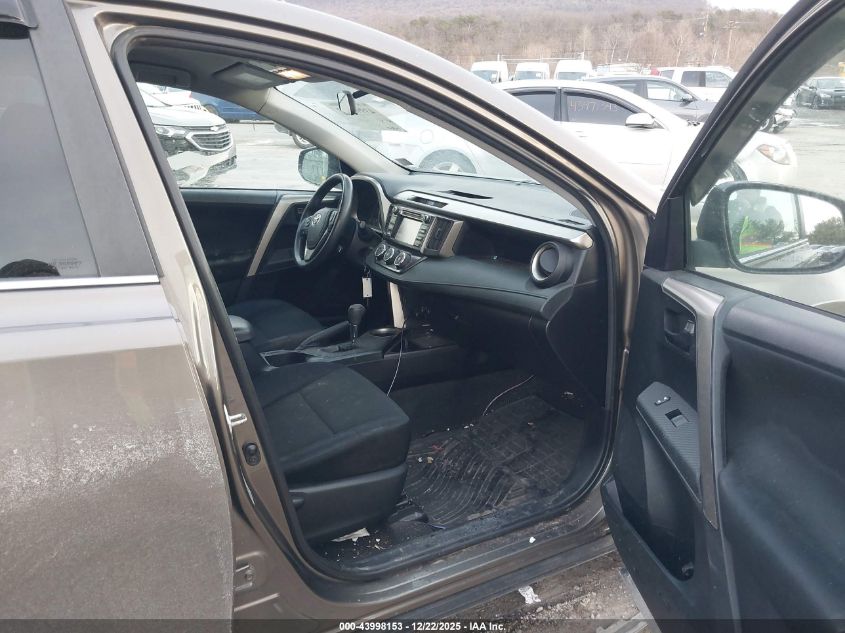 2015 Toyota Rav4 Le VIN: 2T3BFREV0FW349213 Lot: 43998153