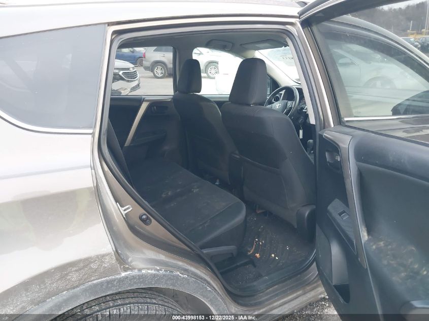 2015 Toyota Rav4 Le VIN: 2T3BFREV0FW349213 Lot: 43998153