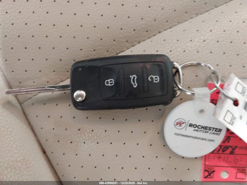 2016 Volkswagen Tiguan S VIN: WVGBV7AX3GW042115 Lot: 43998201