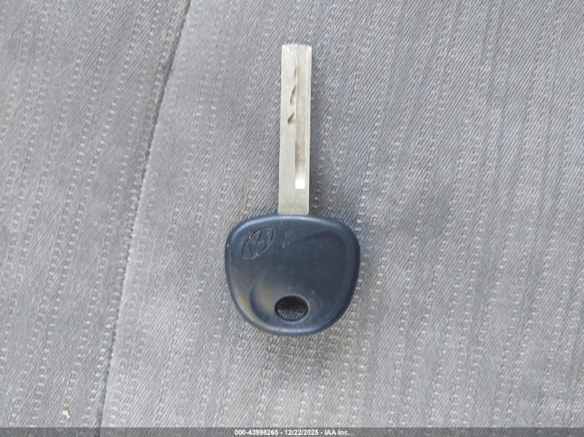 2015 Hyundai Accent Gls VIN: KMHCT4AE9FU916534 Lot: 43998265