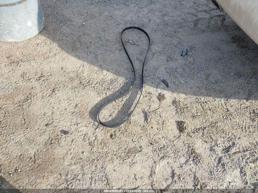 2008 Hyundai Azera Limited VIN: KMHFC46F98A257616 Lot: 43998281